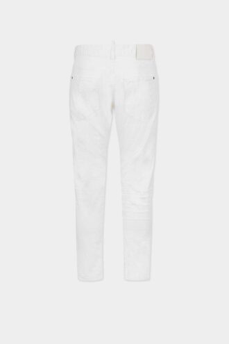 Stückgefärbte Slim-Twist-Jeans